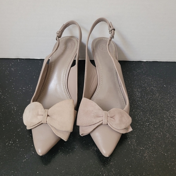 Tory Burch Rosalind Slingback Kitten Heels in Beige - Picture 2 of 10